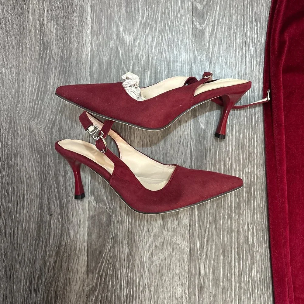 VELVET DRESS WITH SHOES - Picture 2 of 8